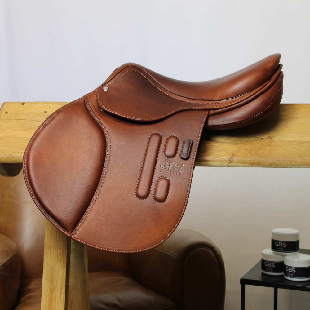Selle GBS Sellier doublée en cuir de veau couleur tabac